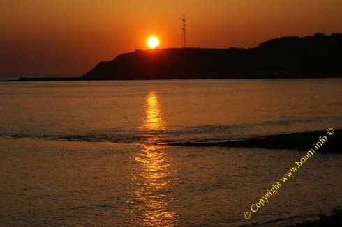 20070419 0173 cotentin plage mer barneville carteret coucher soleil phare